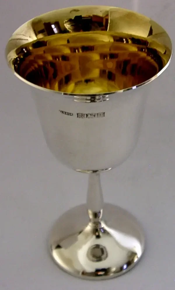 SMALL MINT ENGLISH STERLING SILVER WINE GOBLET CHALICE CUP 1969 BARWARE