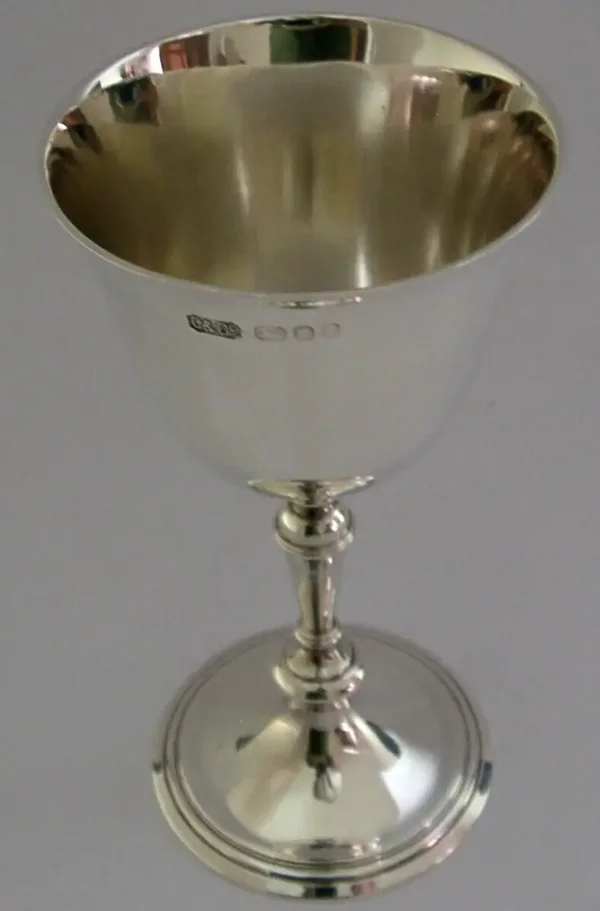 HEAVY 180g MINT ENGLISH STERLING SILVER WINE GOBLET CHALICE 1966 BARWARE 120ml