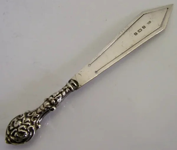 LARGE 4.5 inch ANTIQUE STERLING SILVER BOOKMARK PAGE MAKER 1900 VICTORIAN