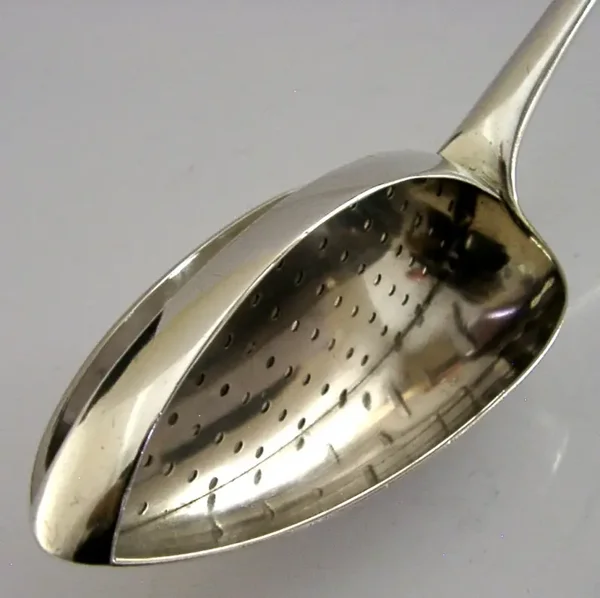 ANTIQUE RARE STERLING SILVER GEORGIAN STRAINER BASTING SPOON 1797 132g