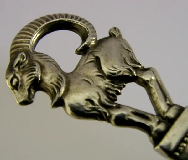NORWEGIAN IBEX MOUNTAIN GOAT STERLING SILVER FORK c1940