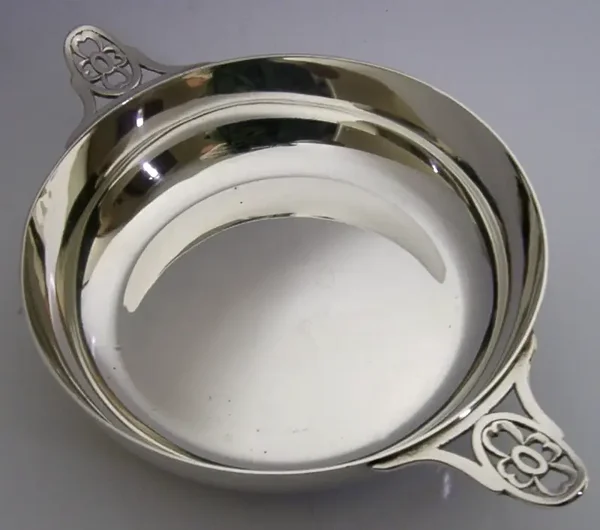 STERLING SILVER QUAICH CUP BOWL 176g ARTS & CRAFTS 1929 ANTIQUE
