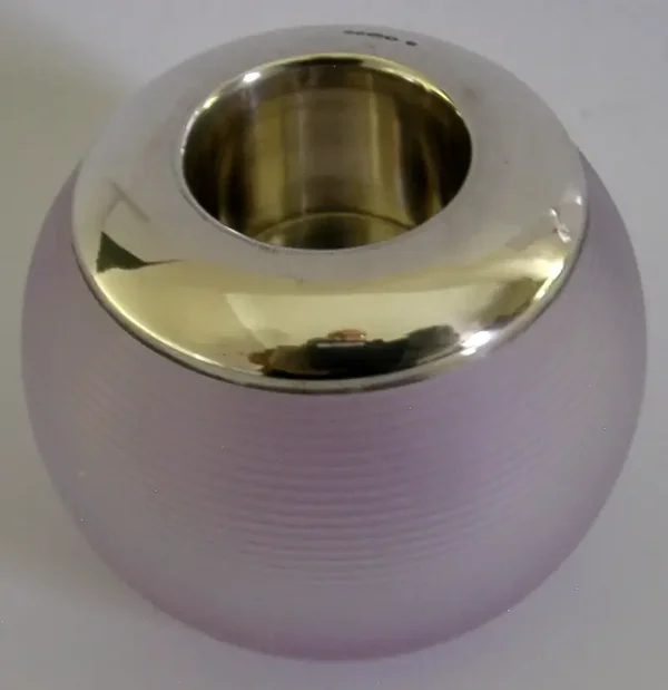 LARGE STERLING SILVER TOPPED FROSTED PURPLE / LILAC GLASS MATCHSTRIKER 2009