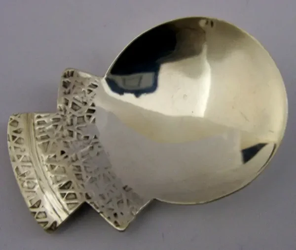 MODERNIST HAND MADE STERLING SILVER CADDY SPOON 1986
