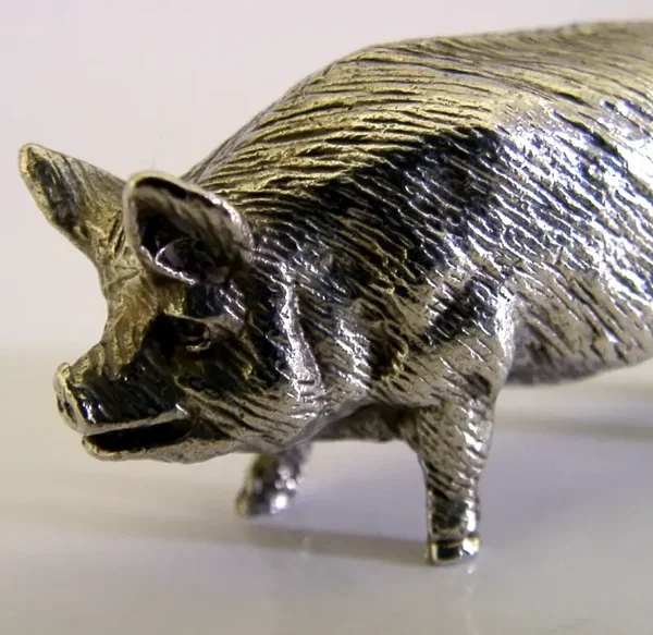 HEAVY 66g ENGLISH SOLID STERLING SILVER PIG FARM ANIMAL FIGURE LONDON 1999