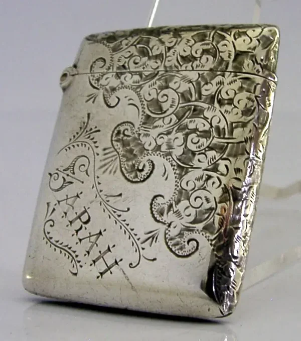 ENGLISH SARAH & SALLY ENGRAVED ANTIQUE STERLING SILVER VESTA CASE 1897