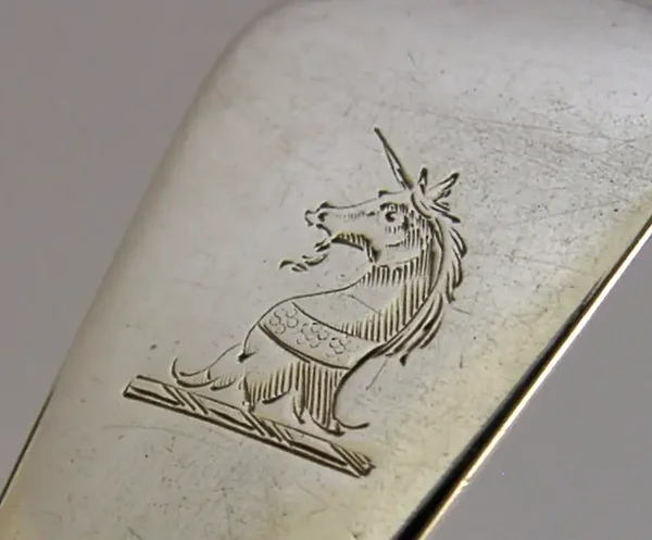 ENGLISH VICTORIAN SOLID STERLING SILVER UNICORN CRESTED FORK 1840 ANTIQUE