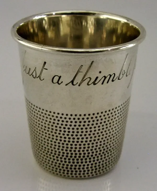 AMERICAN STERLING SILVER GIANT THIMBLE TOT SHOT CUP MEASURE c1940 BARWARE
