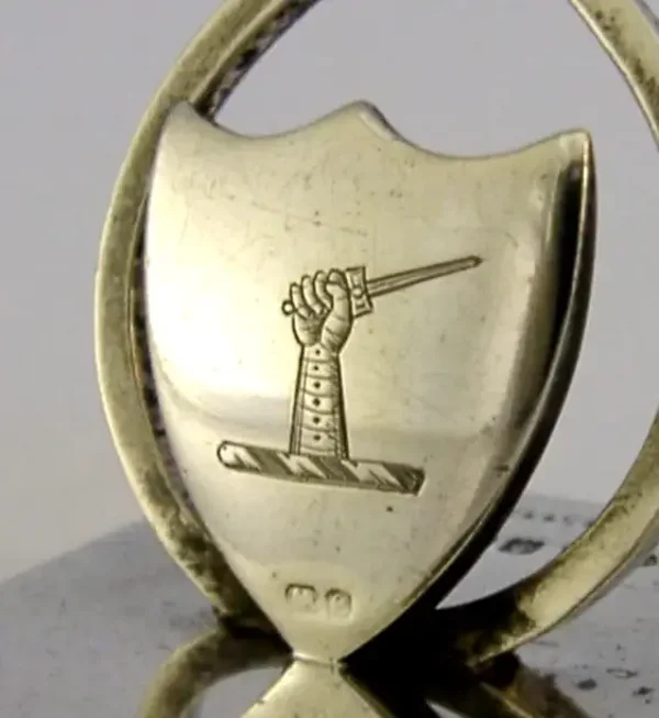 STERLING SILVER DEWAR FAMILY CREST MENU HOLDER ANTIQUE 1905 EDWARDIAN