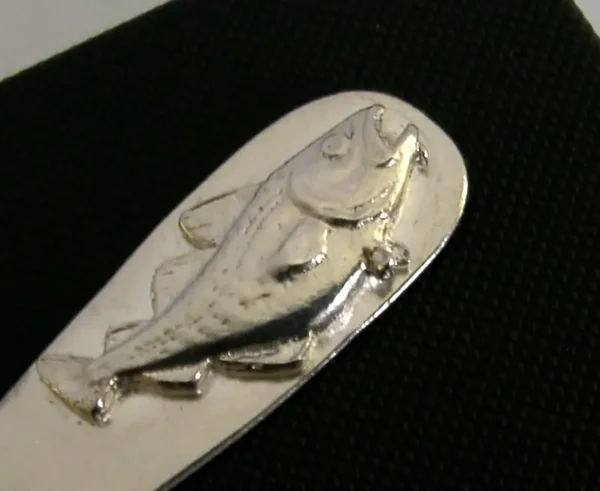 RARE JAMES SUDDABY 999 FINE SILVER FISH & CHIP FORK c2000 NEWLYN BOXED