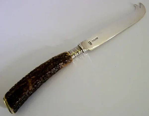 SUBERB ENGLISH STAG HANDLE SOLID STERLING SILVER CHEESE SLICE 1908 ANTIQUE 62g