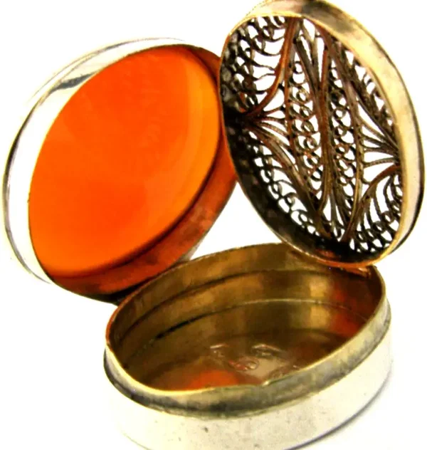 RARE ENGLISH GEORGIAN STERLING SILVER ORANGE AGATE VINAIGRETTE BOX 1829
