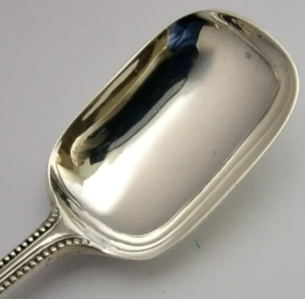 QUALITY ENGLISH VICTORIAN SOLID STERLING SILVER SUGAR SCOOP 1870 ANTIQUE