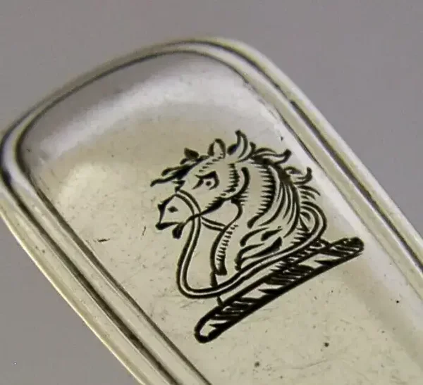 STERLING SILVER HAMILTON FAMILY CRESTED EGG SPOON 1863 ANTIQUE HORSE