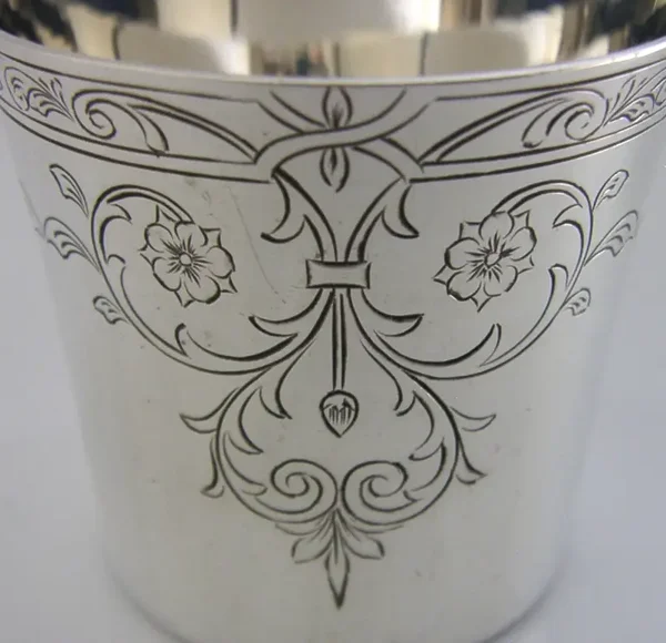 CHARLES II STYLE ENGLISH SOLID STERLING SILVER BEAKER CUP 1973 BARWARE 54g