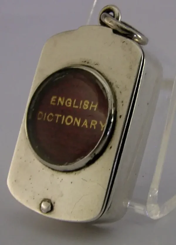 S MORDAN STERLING SILVER MAGNIFYING GLASS MINIATURE ENGLISH DICTIONARY BOX 1893