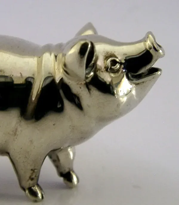GOOD SIZED HEAVY 34g STERLING SILVER PIG FARM ANIMAL FIGURE 1997