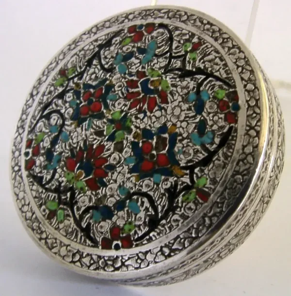 EASTERN SOLID SILVER & ENAMEL BOX c1940 VERY PRETTY 48g