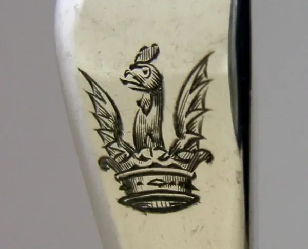 STERLING SILVER CALLIS FAMILY CRESTED HEN EGG SPOON 1908 ANTIQUE