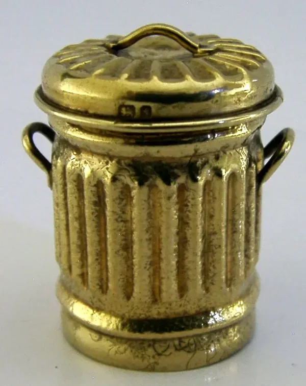NOVELTY ENGLISH STERLING SILVER GILT DUSTBIN PILL BOX 1981