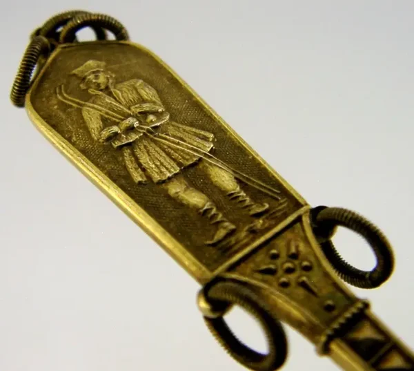 NORWEGIAN 830S SOLID SILVER GILT SAMI SPOON CHRISTMAS GIFT MH830