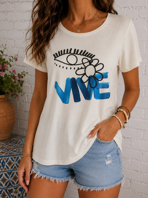 🦋 DESIGUAL - T-shirt "Vive" – Écru & Graphismes Brodés