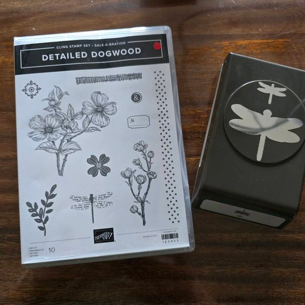 Detailed dogwood bundel