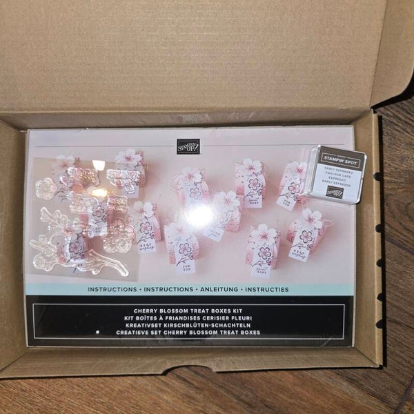 Cherry Blossom treatboxes kit