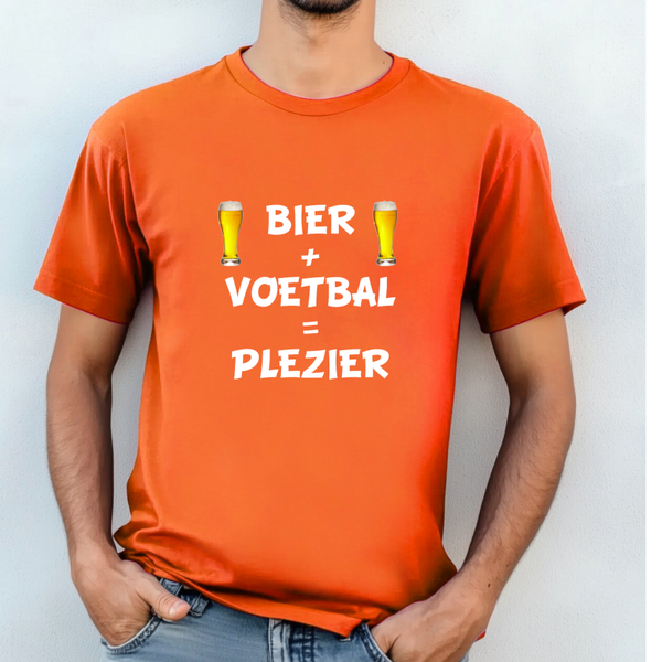 WK oranje T-shirt bier plus voetbal is plezier.