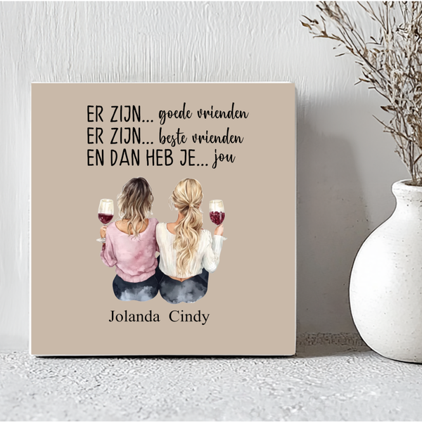 Vriendinnen tegel gepersonaliseerd met eigen namen.