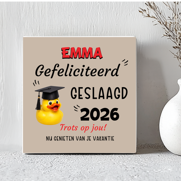 Tegel Geslaagd met eigen naam.