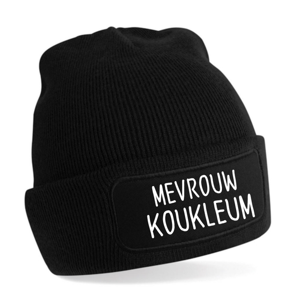 MEVROUW KOUKLEUM MUTS/BEANIE