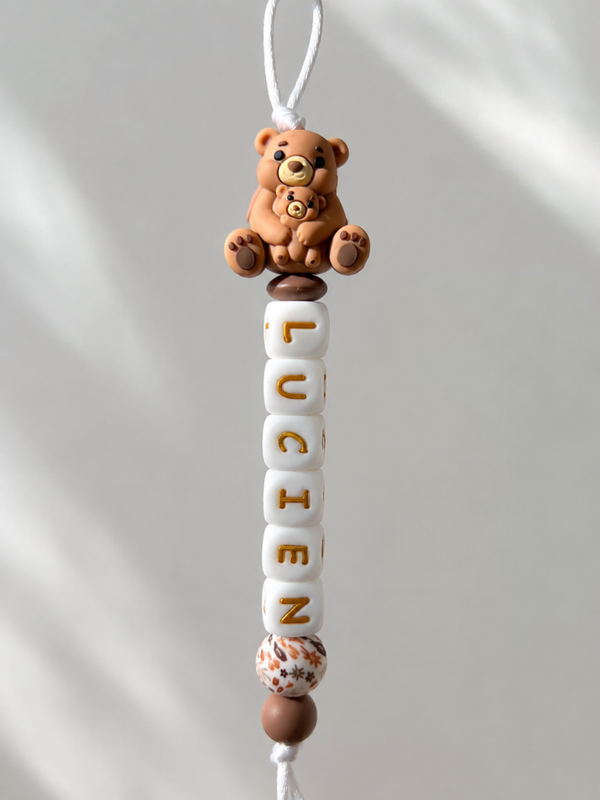 Sleutel- of tassenhanger met naam ‘Mamabeer & baby’ | Gepersonaliseerd voor jong en oud