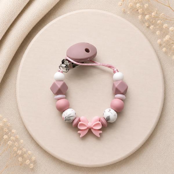 Speenkoord met naam ‘Rosy Bow’