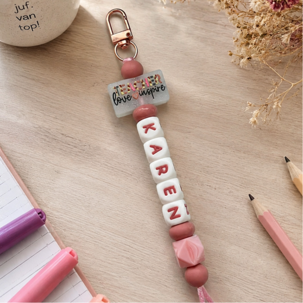Tassenhanger of sleutelhanger voor de juf met naam