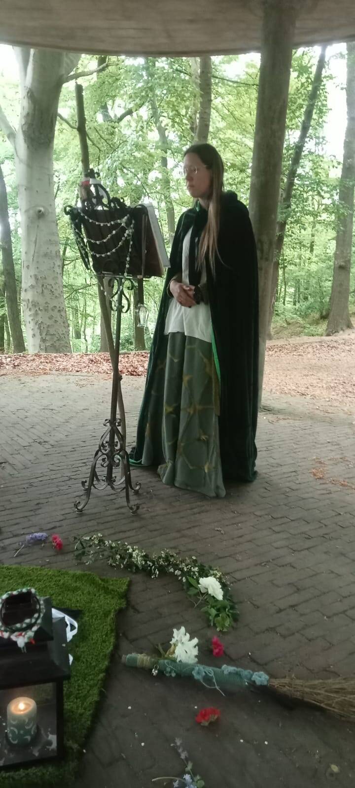 Hand-Fasting Ceremonie