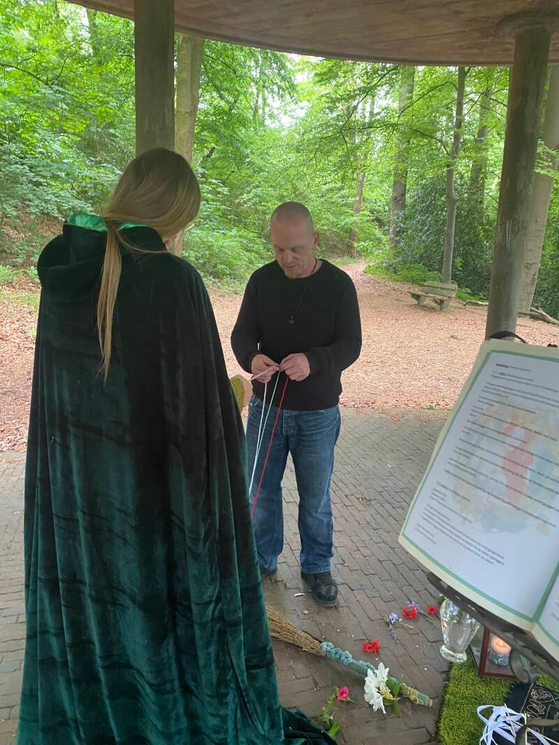 In verbondenheid