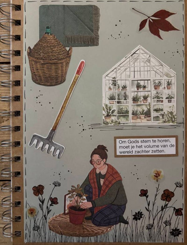 Bewerkt notitieboek 21 x 15 cm: om Gods stem te horen etc..