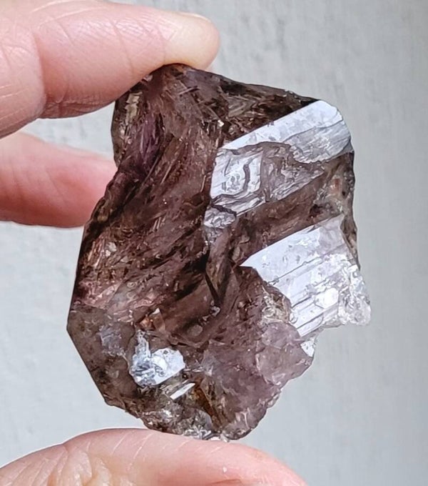 Ruw Smokey Amethyst Shangaankwarts 36 gr. 4 cm Shangaanquarz, Shangaanquartz Siriusquartz Zimbabwe