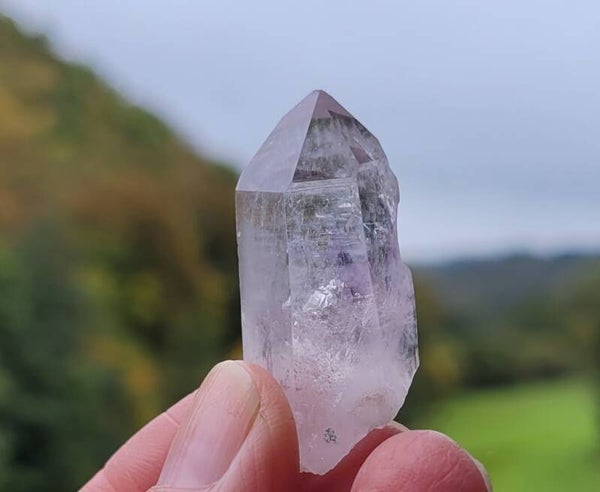 Brandberg kristal Licht Amethist 3,5 cm 12 gr. Brandberg kristall hell Amethyst , Brandberg crystal Amethyst
