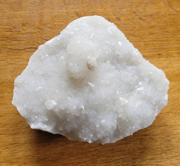 Ruw cluster Druzy Chalcedoon met Apofyliet 1174 gr. 15 cm Weiße Chalcedon mit Apophyllith,  White Chalcedony with Apophylite