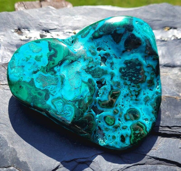 Malacholla 269 gr. 9 cm Malachit Chryssokoll, combination malachite Chryssocolla