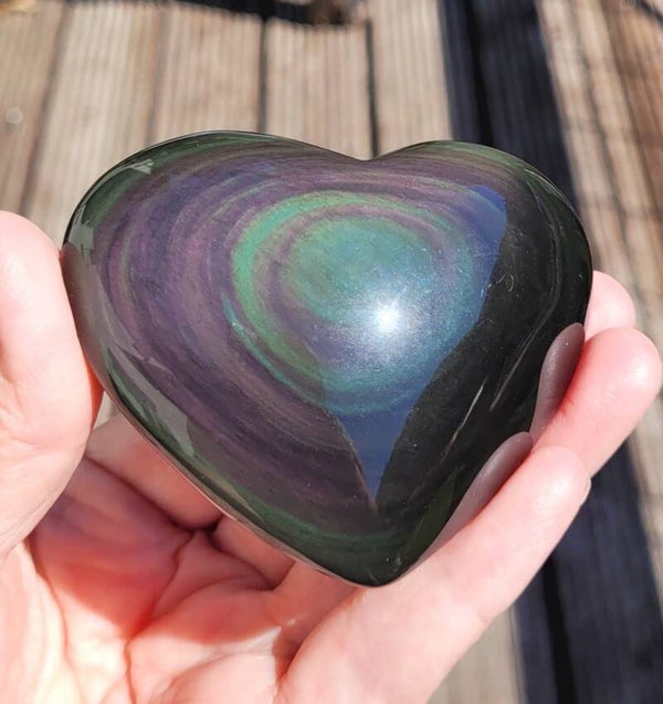 Regenboog Obsidiaan Hart 180 gr. 8 cm Regenbogen Obsidian Herz, Rainbow Obsidian Heart.