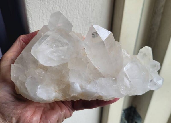 Stufe Bergkristall 732 gr. 15 cm Cluster Bergkristal, Clear Quartz cluster.