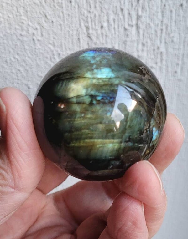 Bolletje Labradoriet 96 gr. 4 cm, Kugel Labradorith, Sphere Labradorite