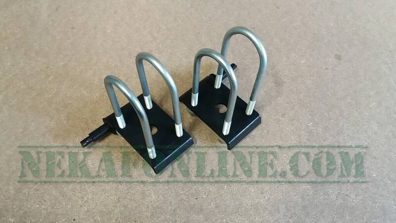 Veerstroppen met onderplaten achteras