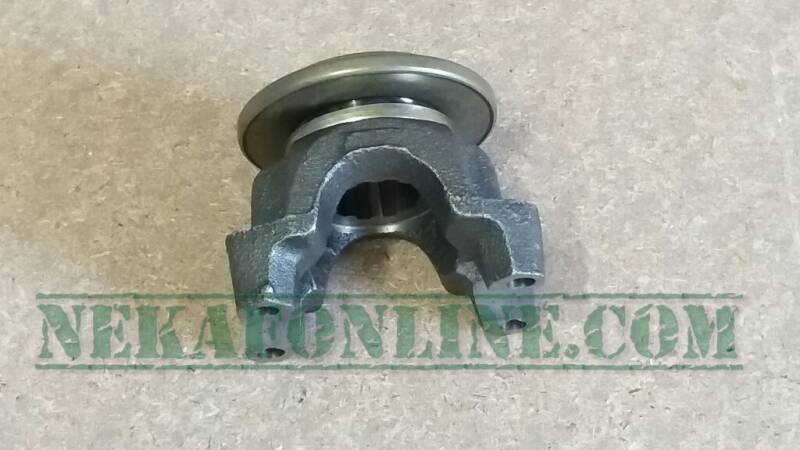 Yoke met &quot;close&quot; keerring