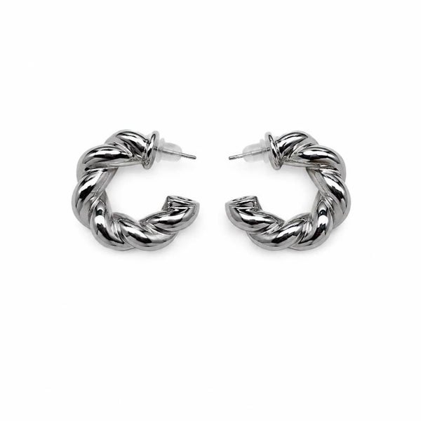 Janne twisted hoops