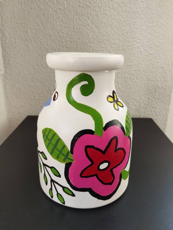 Vaas 'fantasie met contrasten'