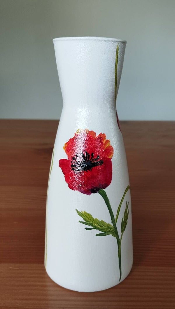 Vaas 'oudwit met rode klaproosjes' 2